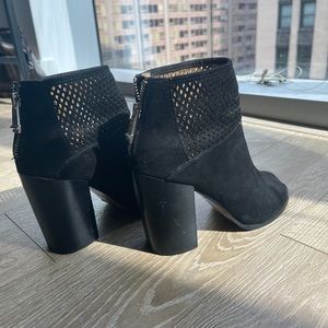 Size 6 Black Suede Boot Heels